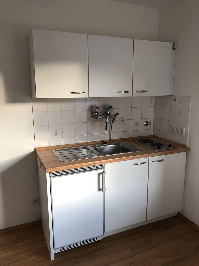 Pronájem bytu 1+1 31 m², Adam-Klein-Straße 139a, Nürnberg, Bavorsko Pronájem bytu 1+1 31 m², Adam-Klein-Straße 139a, Nürnberg, Bavorsko