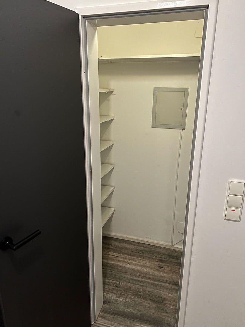 Pronájem bytu 3+1 114 m², Bremen, Bremen Pronájem bytu 3+1 114 m², Bremen, Bremen