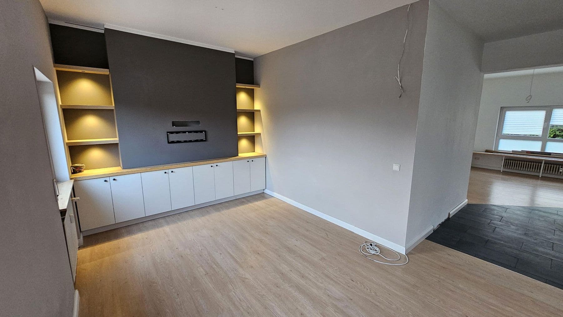 Pronájem bytu 4+1 118 m², Grävenwiesbach, Hessen Pronájem bytu 4+1 118 m², Grävenwiesbach, Hessen