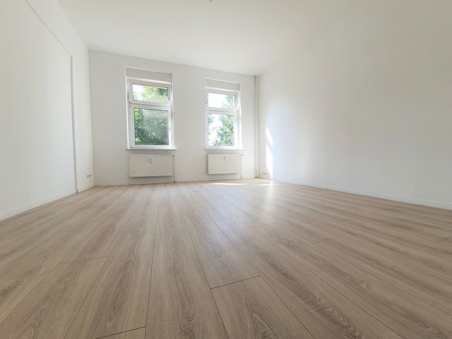 Pronájem bytu 2+1 58 m², Lindenstraße 32, Velten, Braniborsko Pronájem bytu 2+1 58 m², Lindenstraße 32, Velten, Braniborsko