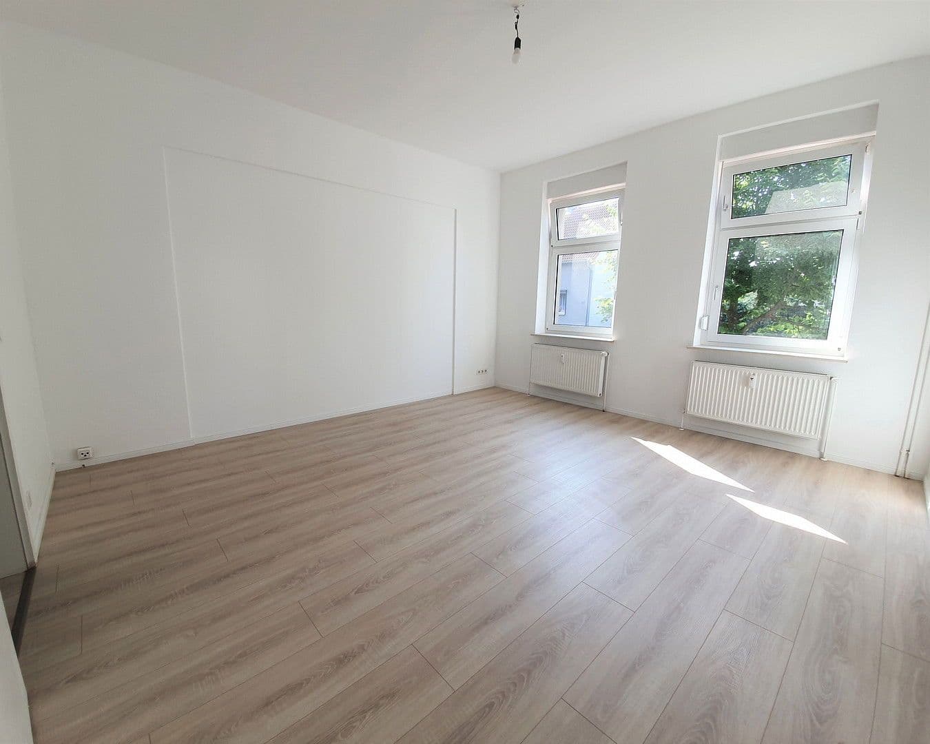 Pronájem bytu 2+1 58 m², Lindenstraße 32, Velten, Braniborsko Pronájem bytu 2+1 58 m², Lindenstraße 32, Velten, Braniborsko