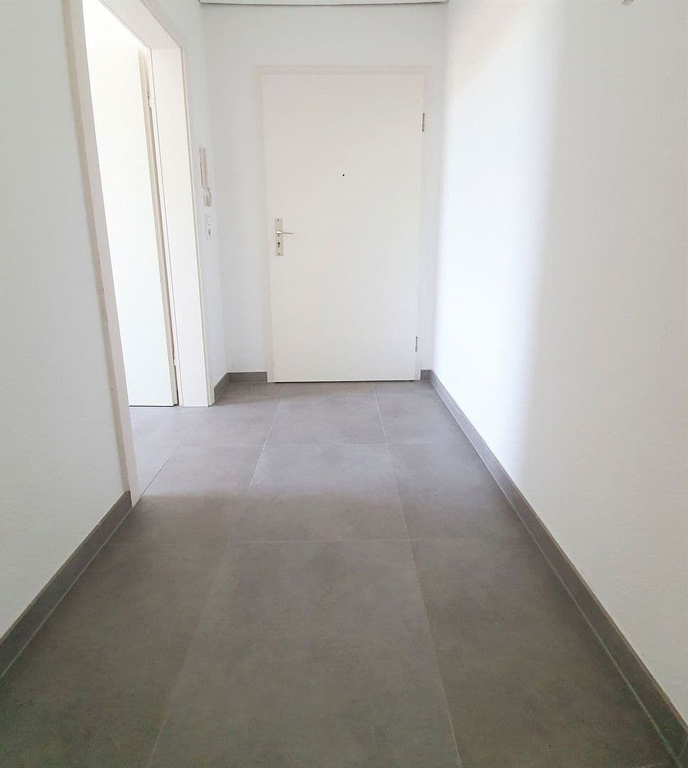 Pronájem bytu 2+1 58 m², Lindenstraße 32, Velten, Braniborsko Pronájem bytu 2+1 58 m², Lindenstraße 32, Velten, Braniborsko