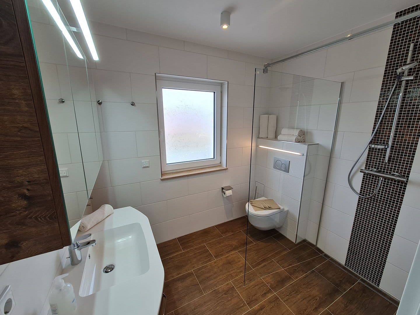 Pronájem bytu 3+1 75 m², Farmersteg 10, Hoppegarten, Braniborsko Pronájem bytu 3+1 75 m², Farmersteg 10, Hoppegarten, Braniborsko