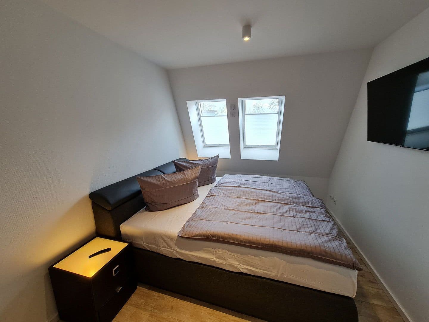 Pronájem bytu 3+1 75 m², Farmersteg 10, Hoppegarten, Braniborsko Pronájem bytu 3+1 75 m², Farmersteg 10, Hoppegarten, Braniborsko