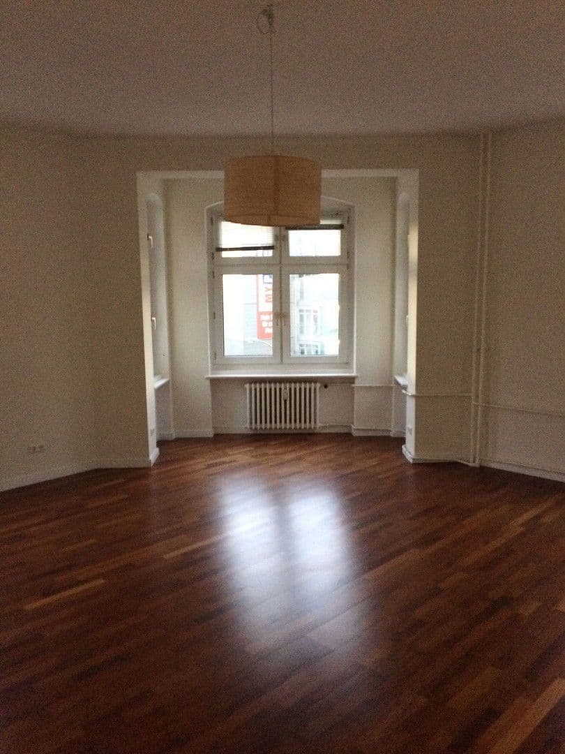 Prodej bytu 4+1 146 m², Prinzregentenstr., Berlin, Berlín Prodej bytu 4+1 146 m², Prinzregentenstr., Berlin, Berlín