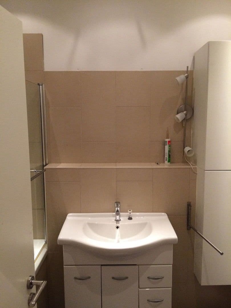 Prodej bytu 4+1 146 m², Prinzregentenstr., Berlin, Berlín Prodej bytu 4+1 146 m², Prinzregentenstr., Berlin, Berlín