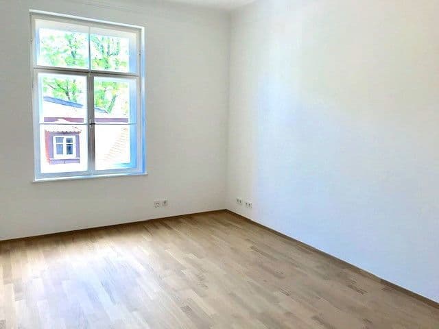 Pronájem bytu 3+1 93 m², München, Bavorsko Pronájem bytu 3+1 93 m², München, Bavorsko