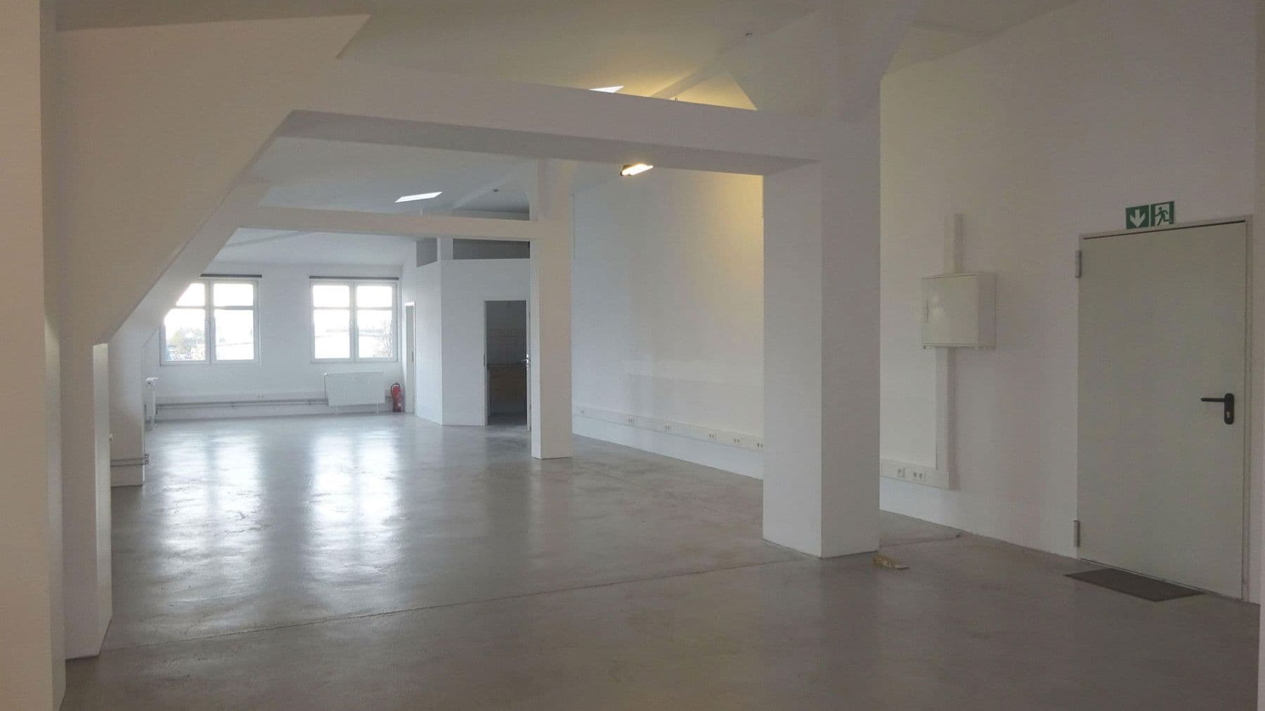 Pronájem kanceláře 158 m², Niemetzstr. 47-49, Berlin, Berlín Pronájem kanceláře 158 m², Niemetzstr. 47-49, Berlin, Berlín