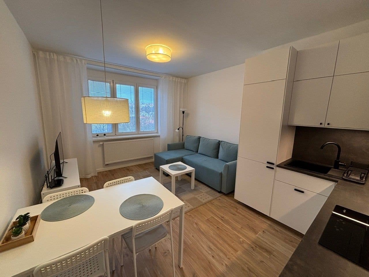 Pronájem bytu 2+kk 45 m², Boleslavova, Praha, Praha Pronájem bytu 2+kk 45 m², Boleslavova, Praha, Praha