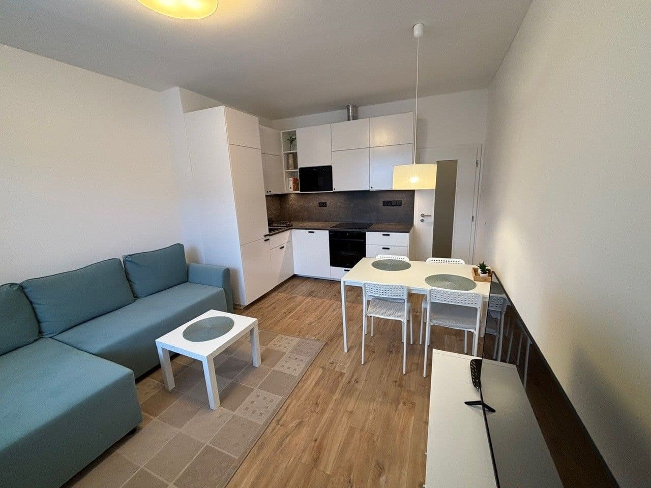 Pronájem bytu 2+kk 45 m², Boleslavova, Praha, Praha Pronájem bytu 2+kk 45 m², Boleslavova, Praha, Praha