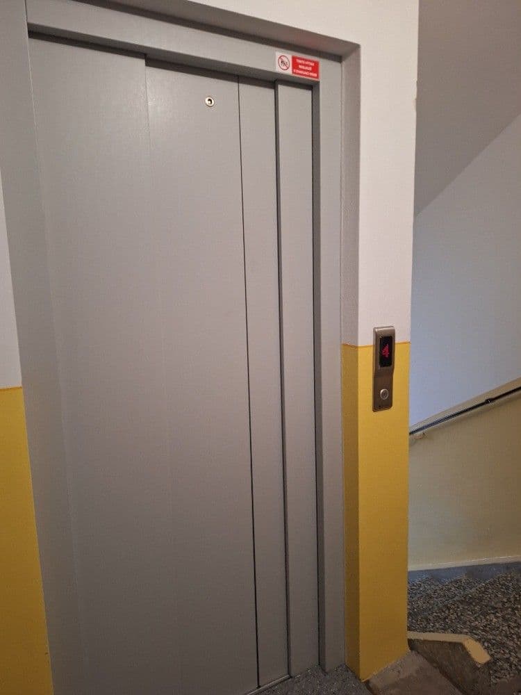 Prodej bytu 3+1 75 m², Ježkova, Liberec, Liberecký kraj Prodej bytu 3+1 75 m², Ježkova, Liberec, Liberecký kraj