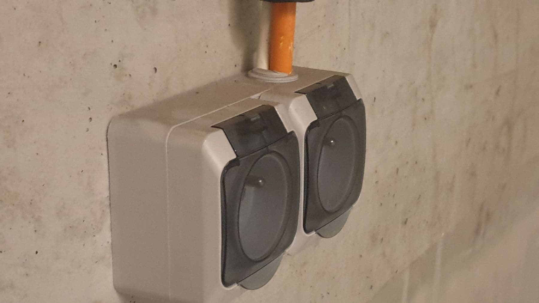 Pronájem garáže 25 m², Praha, Praha Pronájem garáže 25 m², Praha, Praha