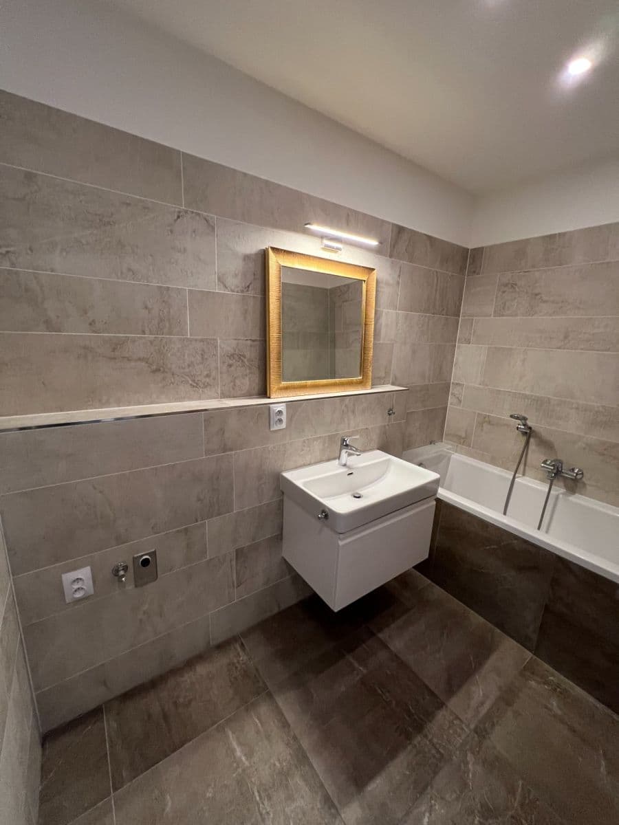 Prodej bytu 3+kk 99 m², Řípská, Brno, Jihomoravský kraj Prodej bytu 3+kk 99 m², Řípská, Brno, Jihomoravský kraj