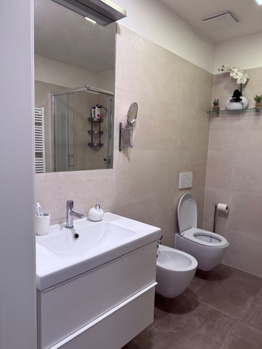 Prodej bytu 3+kk 82 m², Nitranská, Praha, Praha Prodej bytu 3+kk 82 m², Nitranská, Praha, Praha