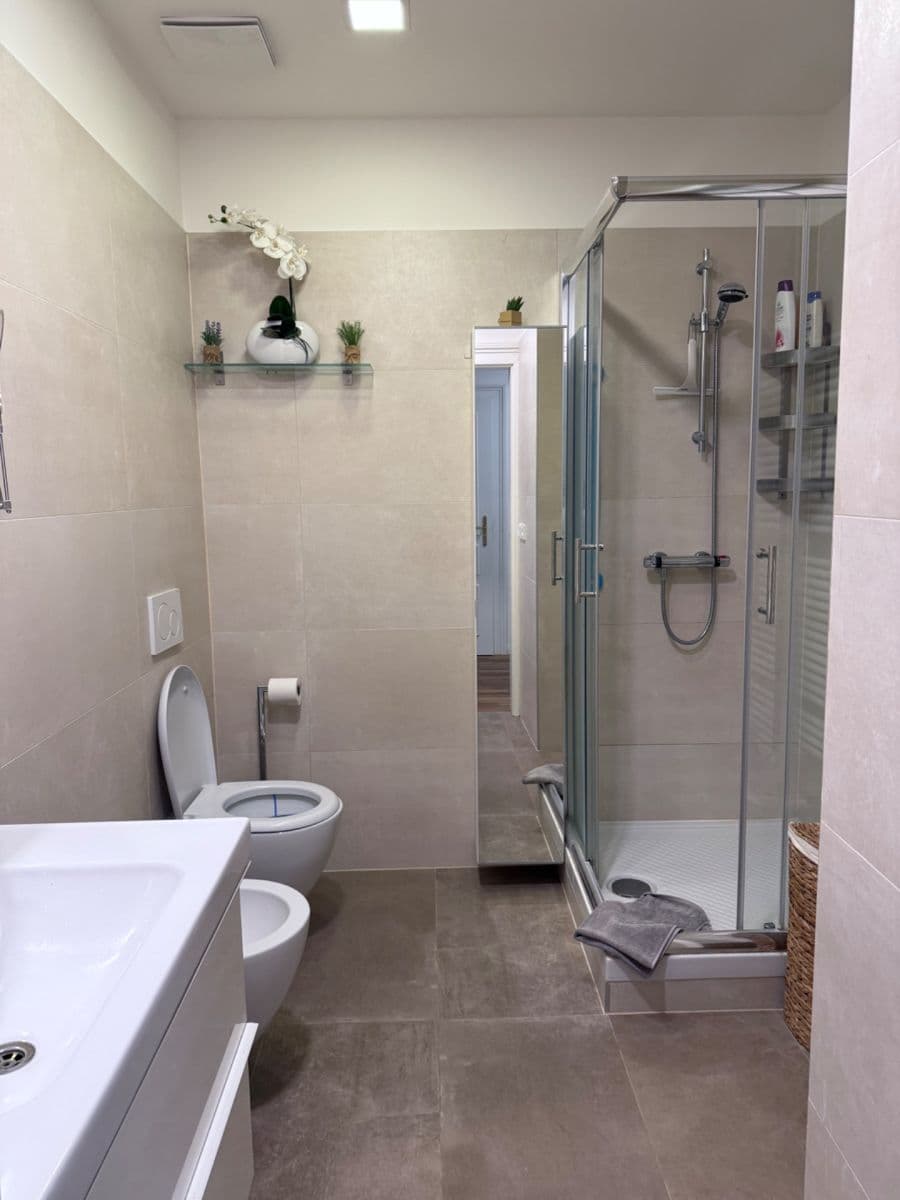 Prodej bytu 3+kk 82 m², Nitranská, Praha, Praha Prodej bytu 3+kk 82 m², Nitranská, Praha, Praha