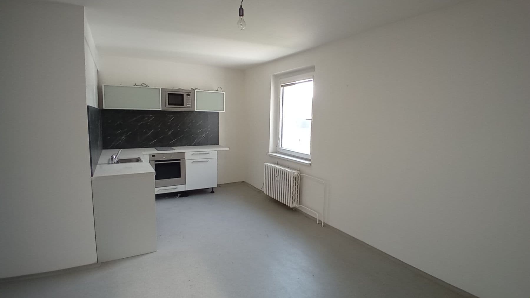 Pronájem nebytového prostoru 101 m², Českobratrská, Praha, Praha Pronájem nebytového prostoru 101 m², Českobratrská, Praha, Praha