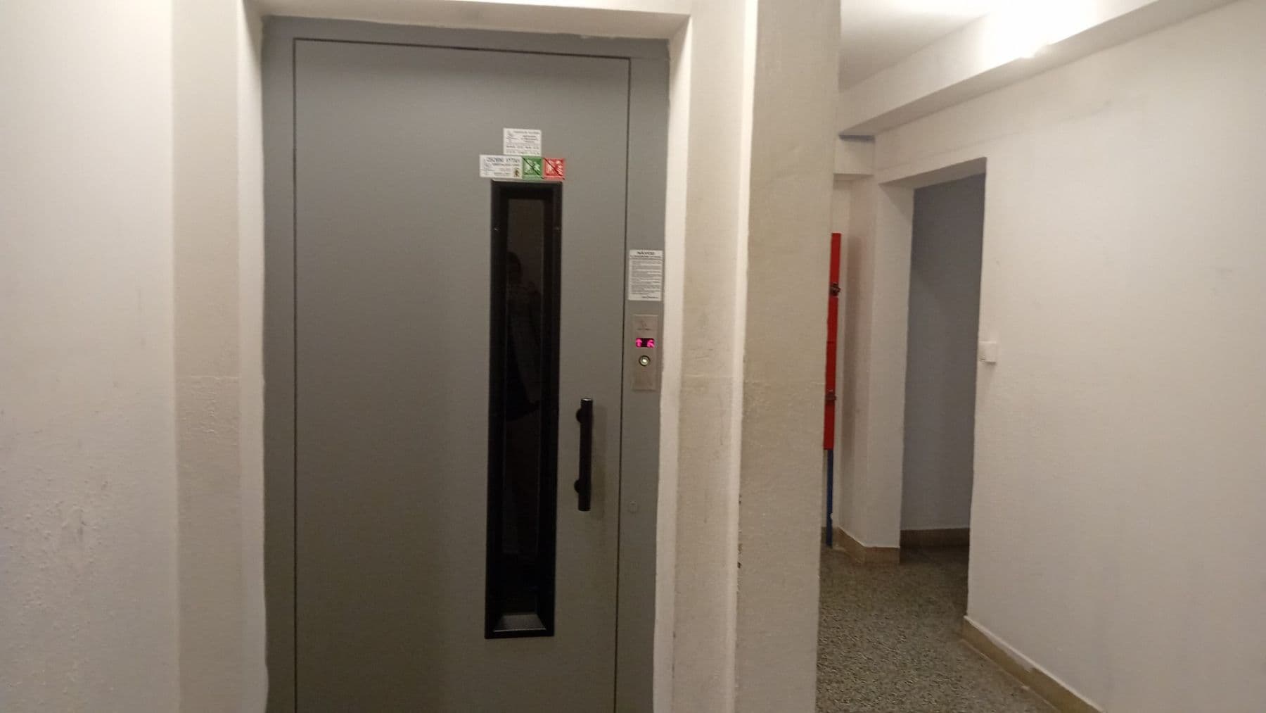 Pronájem nebytového prostoru 101 m², Českobratrská, Praha, Praha Pronájem nebytového prostoru 101 m², Českobratrská, Praha, Praha