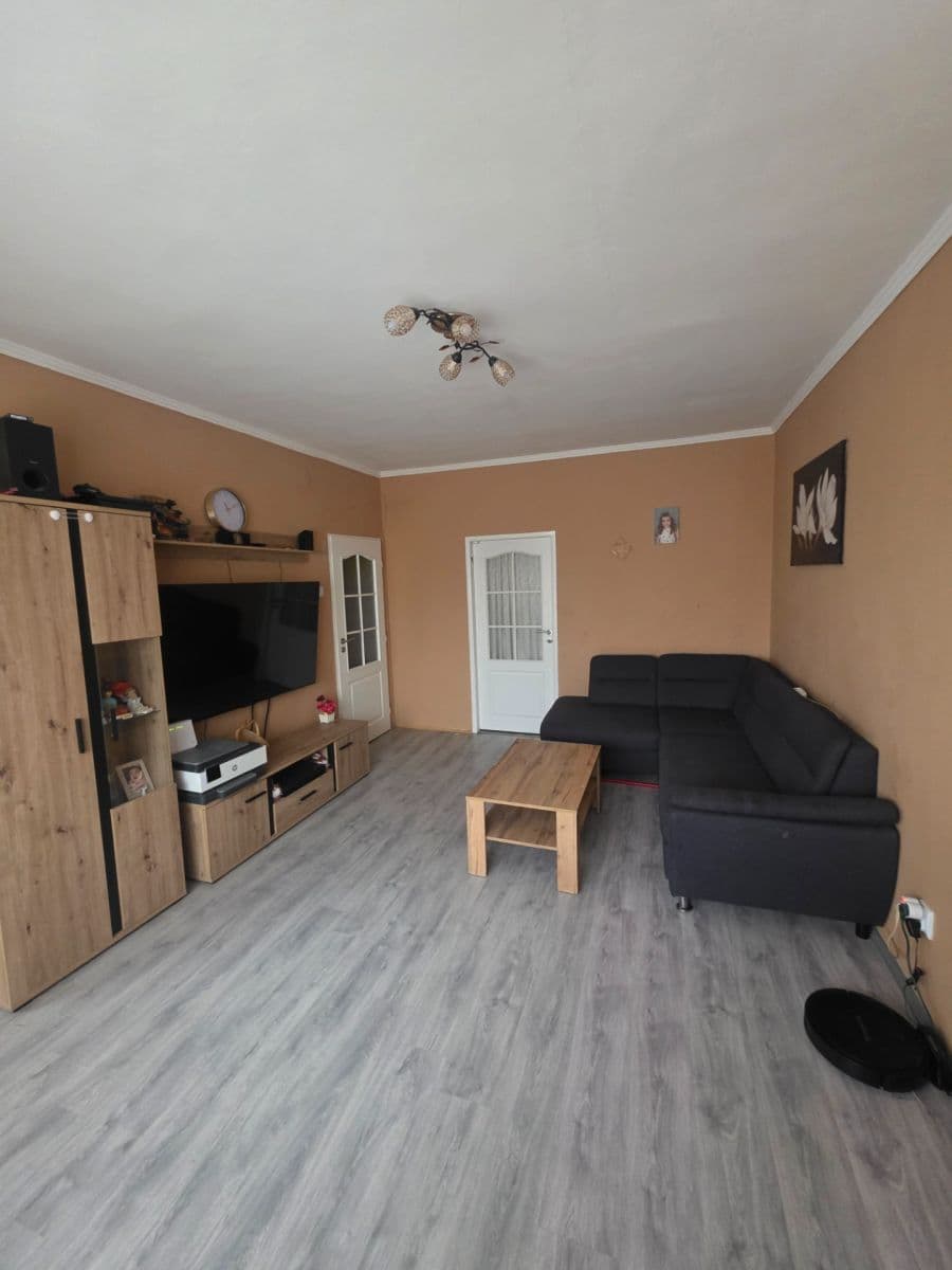 Prodej bytu 2+1 57 m², Hakenova, Kralupy nad Vltavou, Středočeský kraj Prodej bytu 2+1 57 m², Hakenova, Kralupy nad Vltavou, Středočeský kraj