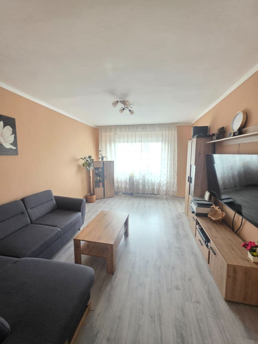 Prodej bytu 2+1 57 m², Hakenova, Kralupy nad Vltavou, Středočeský kraj Prodej bytu 2+1 57 m², Hakenova, Kralupy nad Vltavou, Středočeský kraj