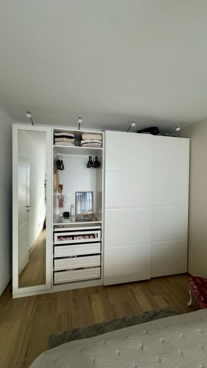 Pronájem bytu 2+1 58 m², Andreja Žarnova, Trnava, Trnavský kraj Pronájem bytu 2+1 58 m², Andreja Žarnova, Trnava, Trnavský kraj