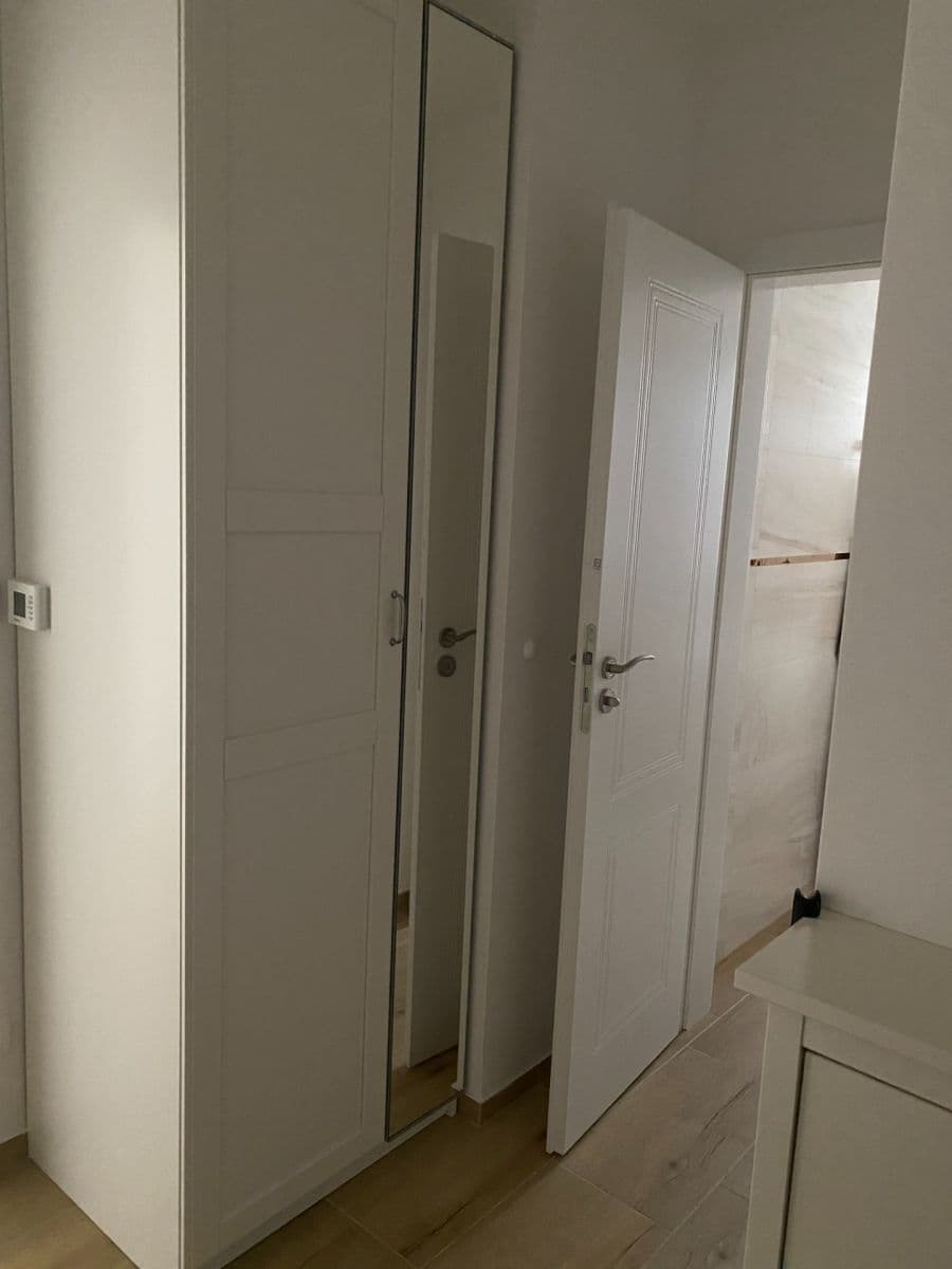 Pronájem bytu 2+1 58 m², Andreja Žarnova, Trnava, Trnavský kraj Pronájem bytu 2+1 58 m², Andreja Žarnova, Trnava, Trnavský kraj