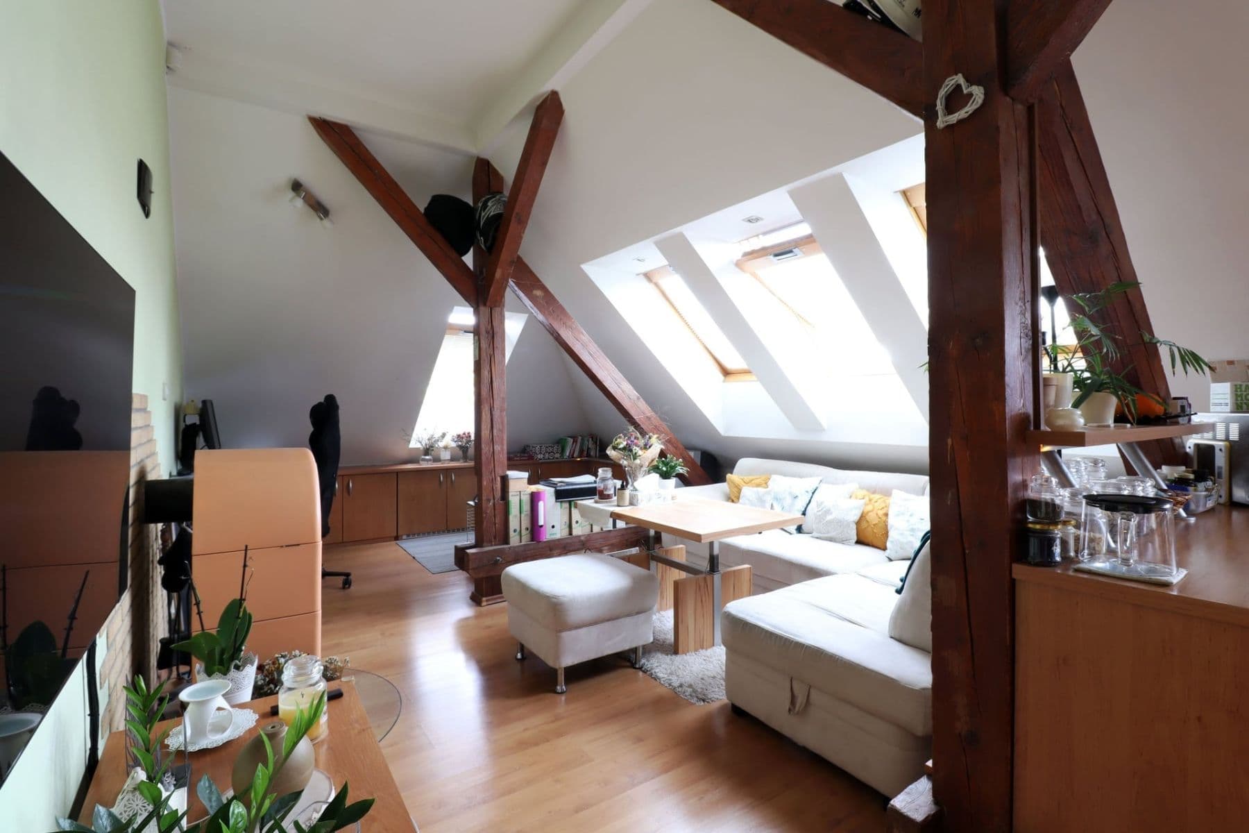 Pronájem bytu 2+kk 66 m², V Holešovičkách, Praha, Praha Pronájem bytu 2+kk 66 m², V Holešovičkách, Praha, Praha