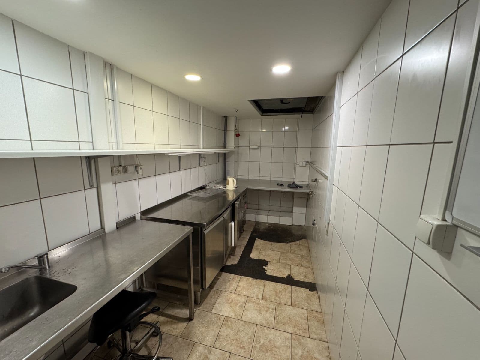 Pronájem nebytového prostoru 105 m², Záběhlická, Praha, Praha Pronájem nebytového prostoru 105 m², Záběhlická, Praha, Praha