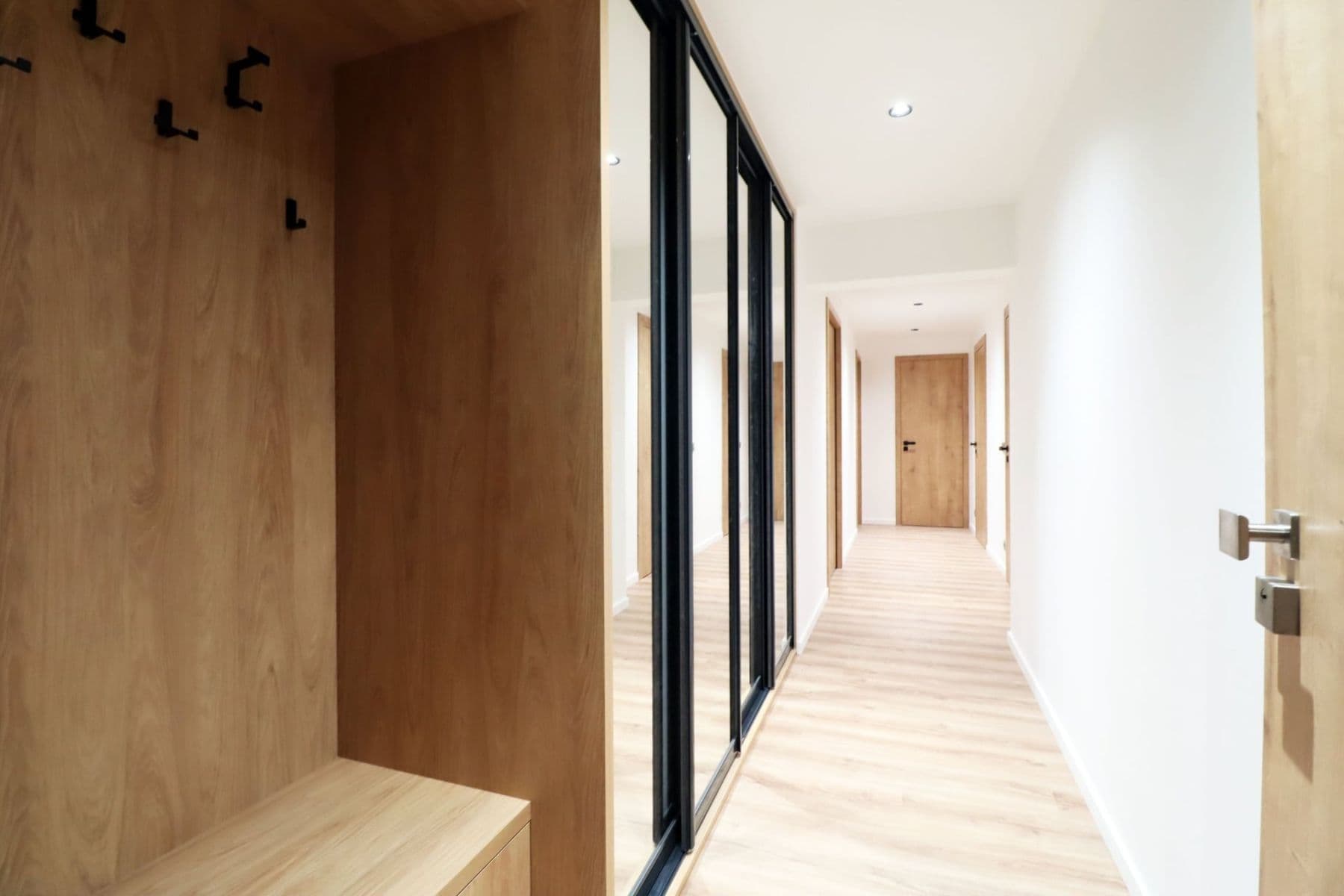 Pronájem bytu 4+kk 82 m², Hněvkovského, Praha, Praha Pronájem bytu 4+kk 82 m², Hněvkovského, Praha, Praha