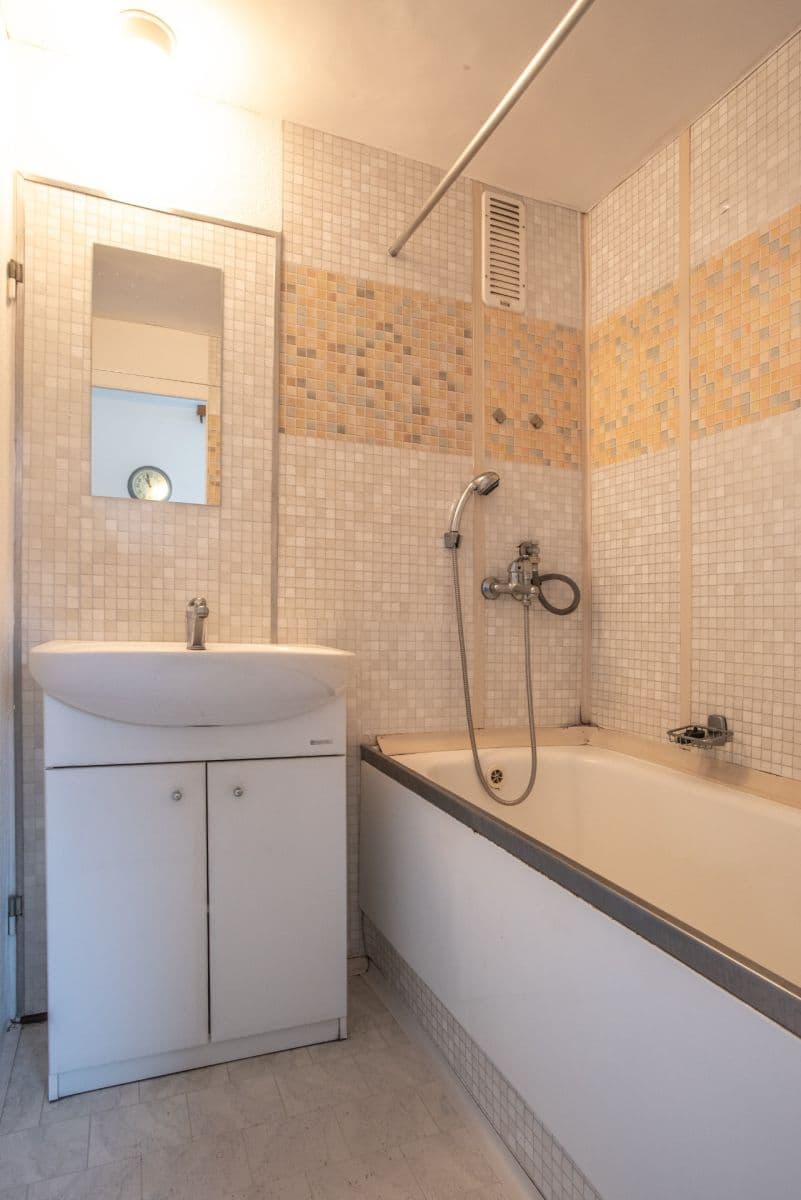 Prodej bytu 2+kk 44 m², Husitská, Liberec, Liberecký kraj Prodej bytu 2+kk 44 m², Husitská, Liberec, Liberecký kraj