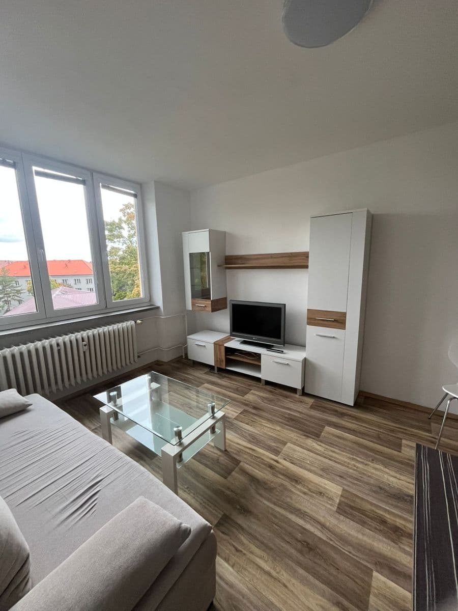 Pronájem bytu 2+kk 37 m², Nedvězská, Praha, Praha Pronájem bytu 2+kk 37 m², Nedvězská, Praha, Praha