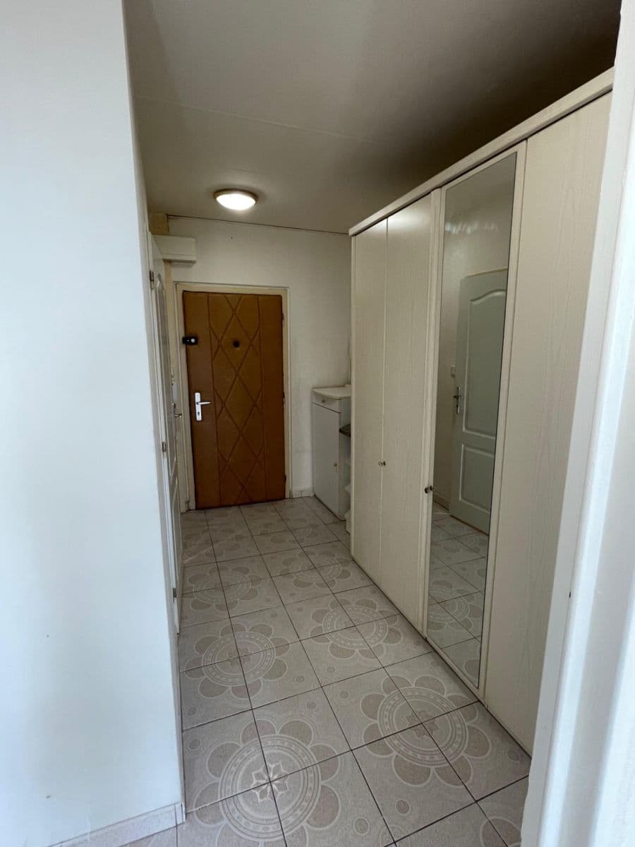 Prodej bytu 2+kk 45 m², Na Komořsku, Praha, Praha Prodej bytu 2+kk 45 m², Na Komořsku, Praha, Praha