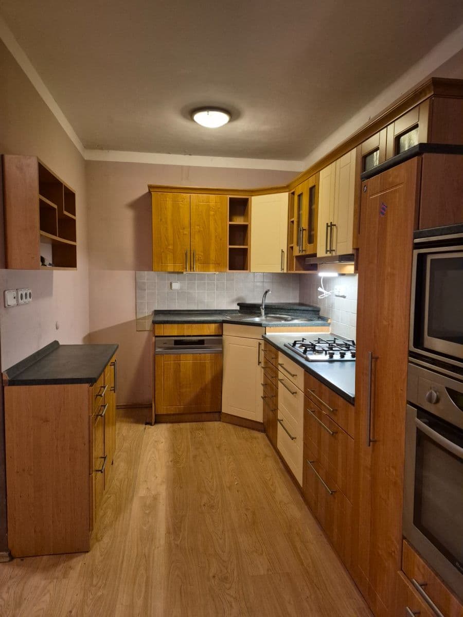 Pronájem bytu 3+kk 66 m², Masarykova, Kolín, Středočeský kraj Pronájem bytu 3+kk 66 m², Masarykova, Kolín, Středočeský kraj