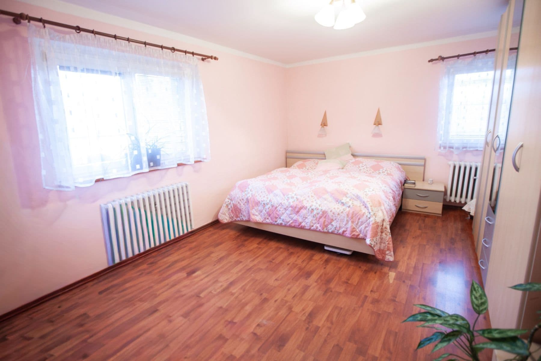 Prodej domu 160 m², pozemek 889 m², Ke Břvům, Praha, Praha Prodej domu 160 m², pozemek 889 m², Ke Břvům, Praha, Praha