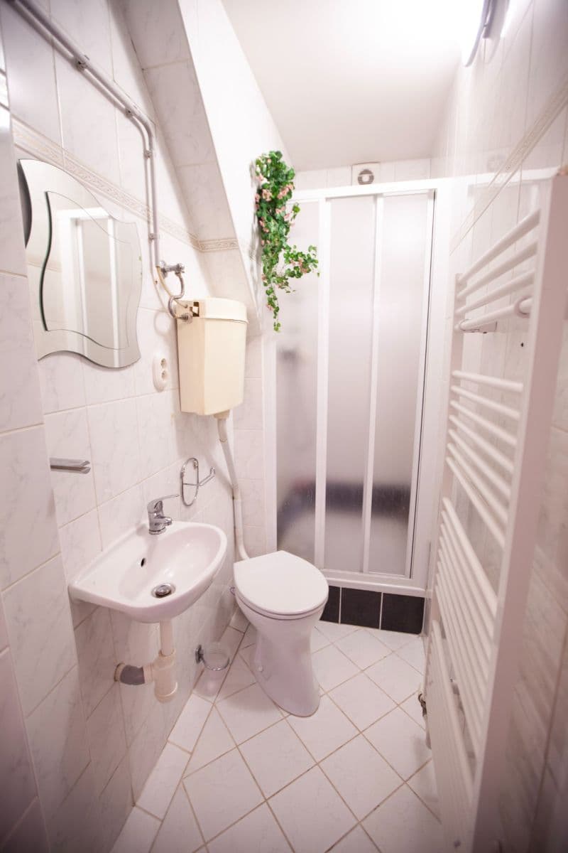 Prodej domu 160 m², pozemek 889 m², Ke Břvům, Praha, Praha Prodej domu 160 m², pozemek 889 m², Ke Břvům, Praha, Praha