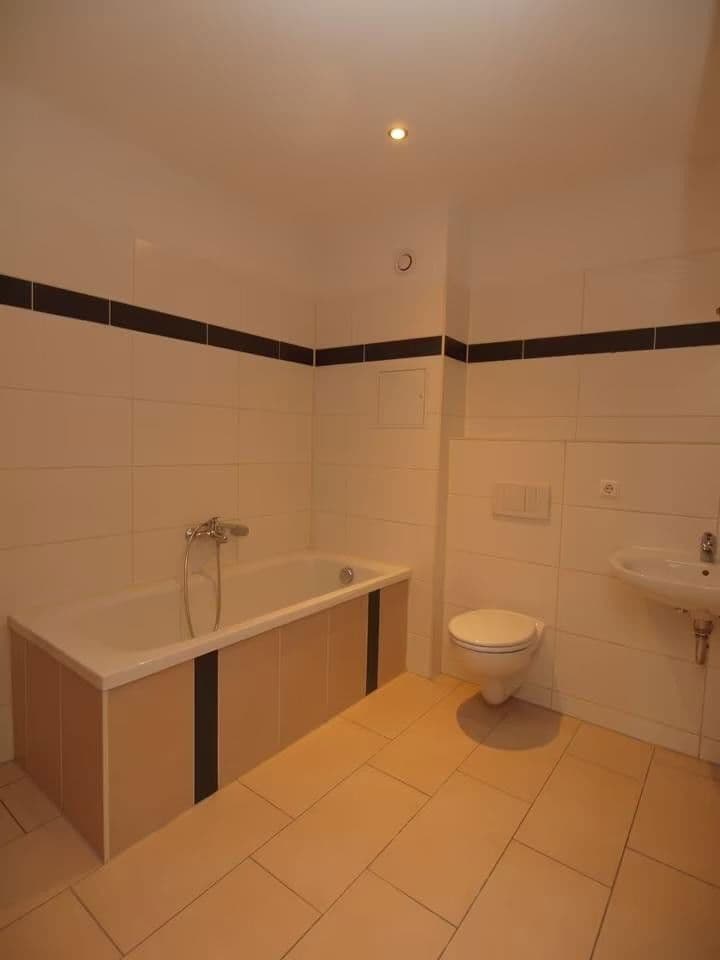 Pronájem bytu 2+1 53 m², Leipzig, Sasko Pronájem bytu 2+1 53 m², Leipzig, Sasko