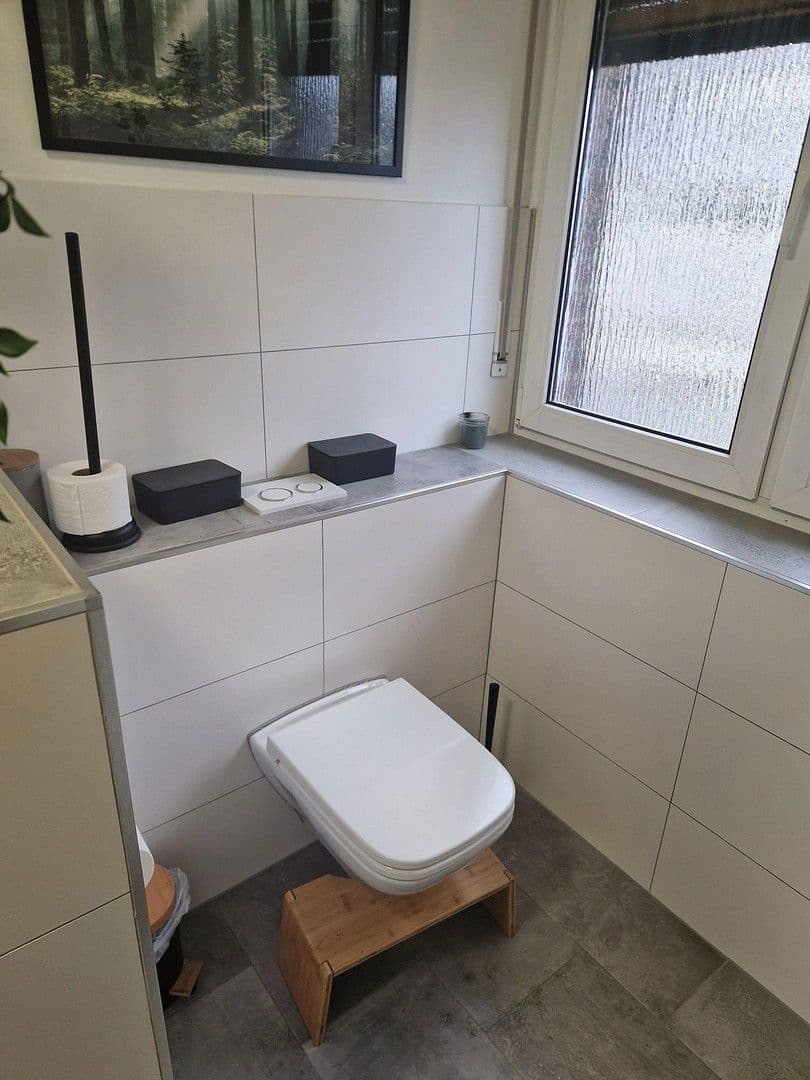 Pronájem bytu 4+1 109 m², Ebertstr. 93, Oberhausen, Severní Porýní-Vestfálsko Pronájem bytu 4+1 109 m², Ebertstr. 93, Oberhausen, Severní Porýní-Vestfálsko