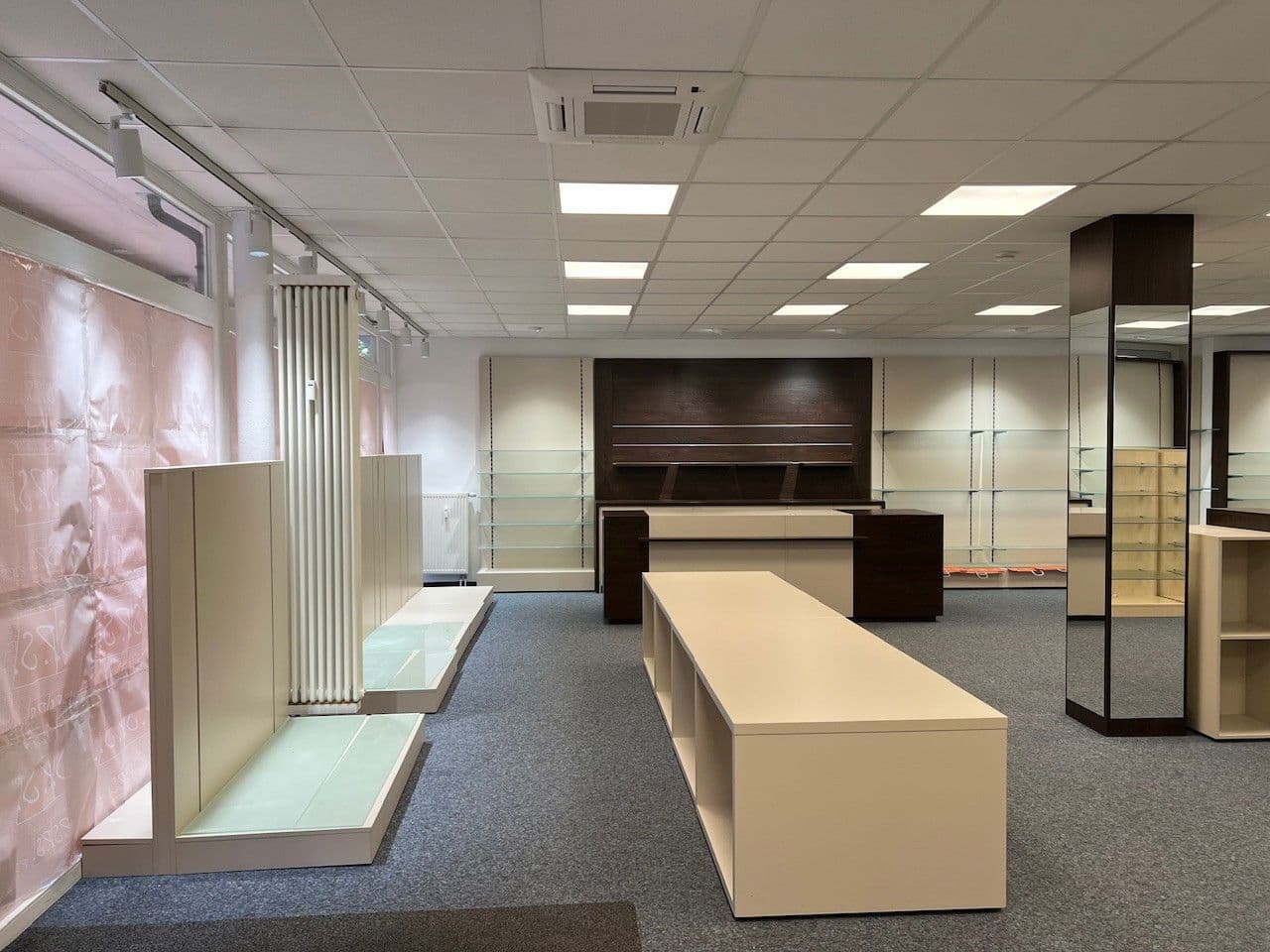 Pronájem nebytového prostoru 92 m², Hauptstraße 3-5, Recke, Severní Porýní-Vestfálsko Pronájem nebytového prostoru 92 m², Hauptstraße 3-5, Recke, Severní Porýní-Vestfálsko