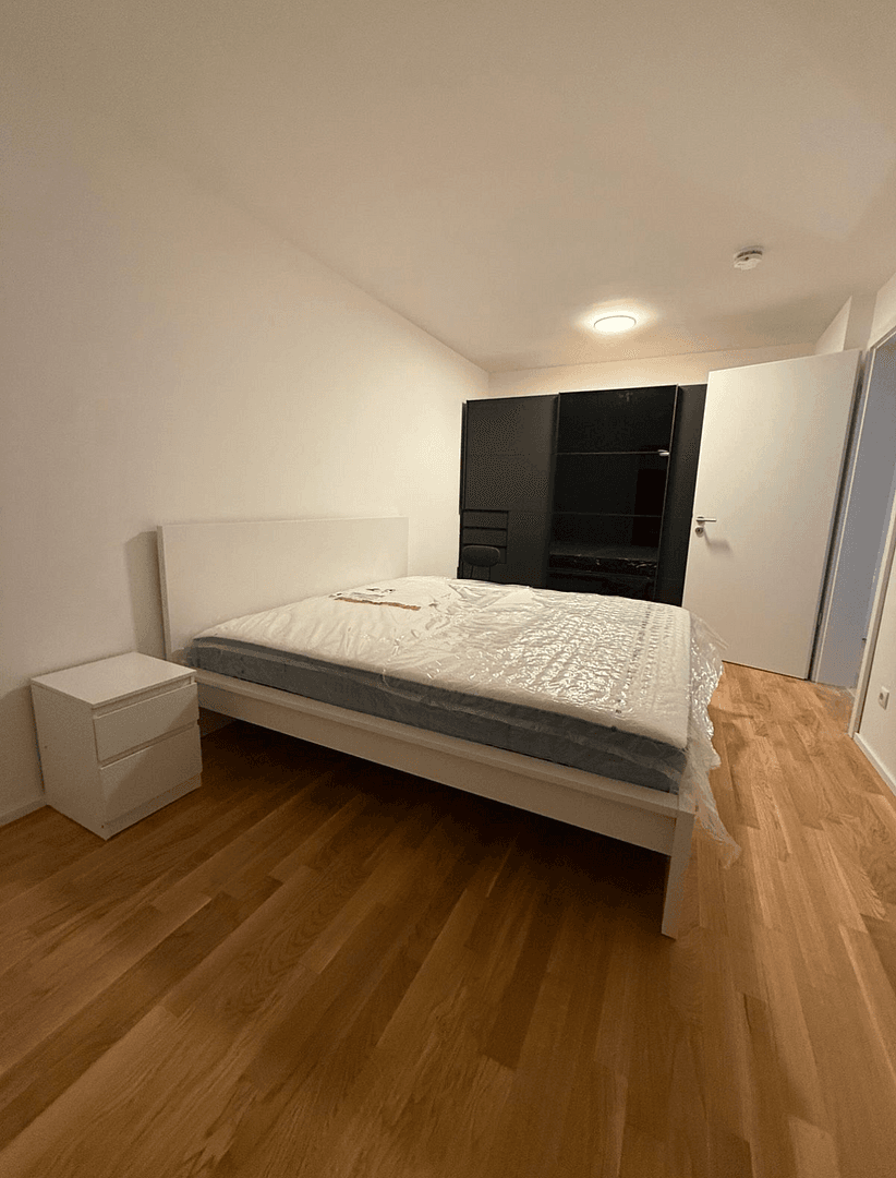 Pronájem bytu 2+1 54 m², Neufahrn bei Freising, Bavorsko Pronájem bytu 2+1 54 m², Neufahrn bei Freising, Bavorsko