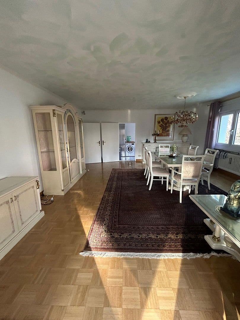 Prodej bytu 4+1 120 m², Karlsruhe, Bádensko-Württembersko Prodej bytu 4+1 120 m², Karlsruhe, Bádensko-Württembersko