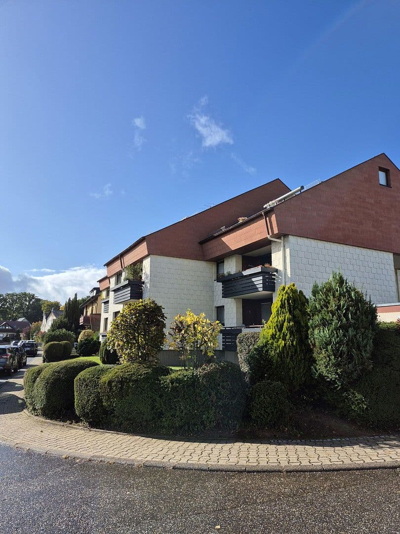 Pronájem bytu 3+1 74 m², Pforzheim, Bádensko-Württembersko Pronájem bytu 3+1 74 m², Pforzheim, Bádensko-Württembersko