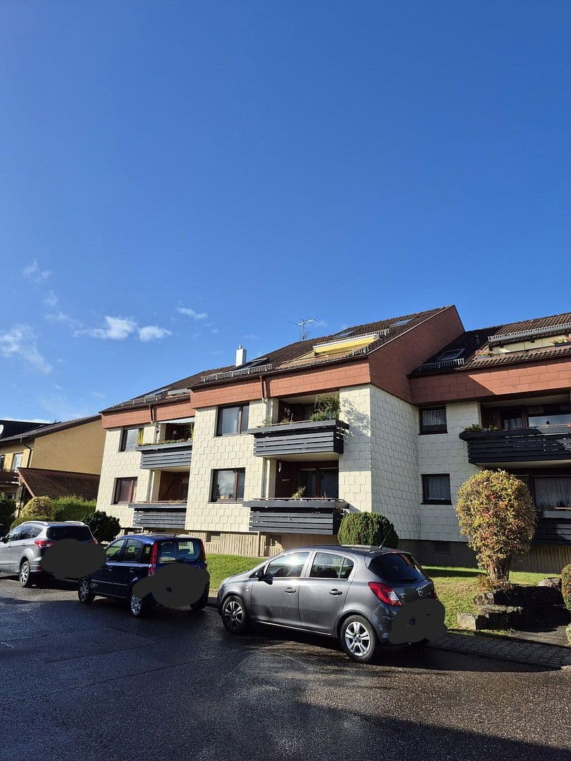 Pronájem bytu 3+1 74 m², Pforzheim, Bádensko-Württembersko Pronájem bytu 3+1 74 m², Pforzheim, Bádensko-Württembersko