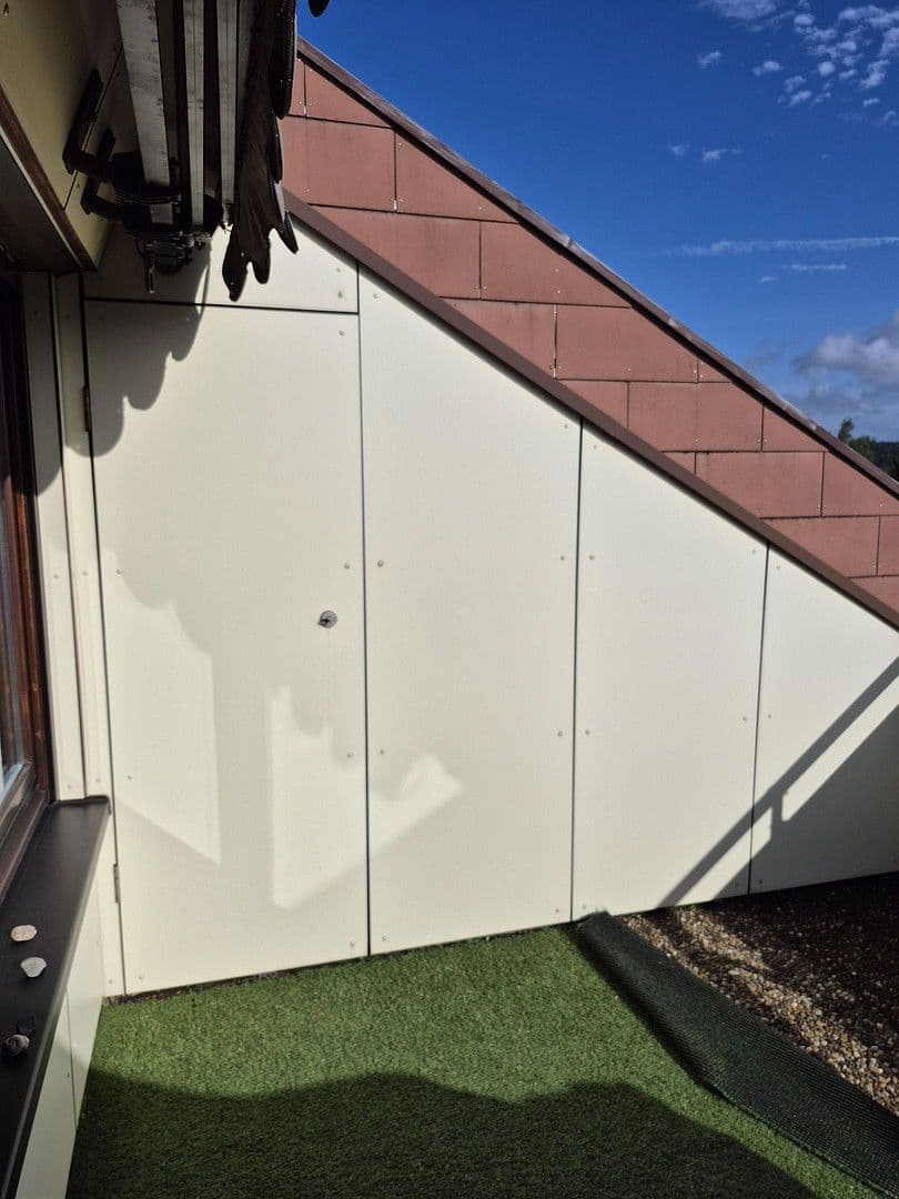 Pronájem bytu 3+1 74 m², Pforzheim, Bádensko-Württembersko Pronájem bytu 3+1 74 m², Pforzheim, Bádensko-Württembersko