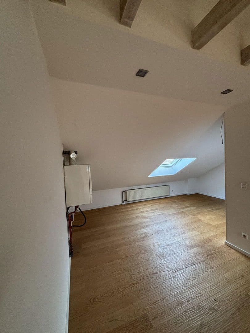 Prodej domu 148 m², pozemek 152 m², Jüchen, Severní Porýní-Vestfálsko Prodej domu 148 m², pozemek 152 m², Jüchen, Severní Porýní-Vestfálsko