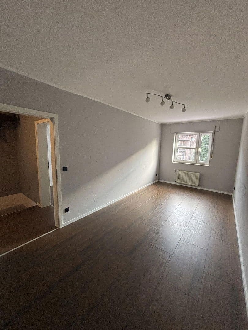 Prodej domu 148 m², pozemek 152 m², Jüchen, Severní Porýní-Vestfálsko Prodej domu 148 m², pozemek 152 m², Jüchen, Severní Porýní-Vestfálsko