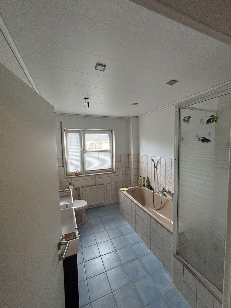 Prodej domu 148 m², pozemek 152 m², Jüchen, Severní Porýní-Vestfálsko Prodej domu 148 m², pozemek 152 m², Jüchen, Severní Porýní-Vestfálsko