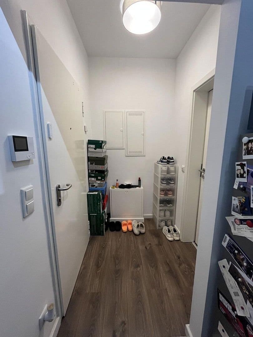 Pronájem bytu 1+1 34 m², Kölner Strasse 1, Leverkusen, Severní Porýní-Vestfálsko Pronájem bytu 1+1 34 m², Kölner Strasse 1, Leverkusen, Severní Porýní-Vestfálsko