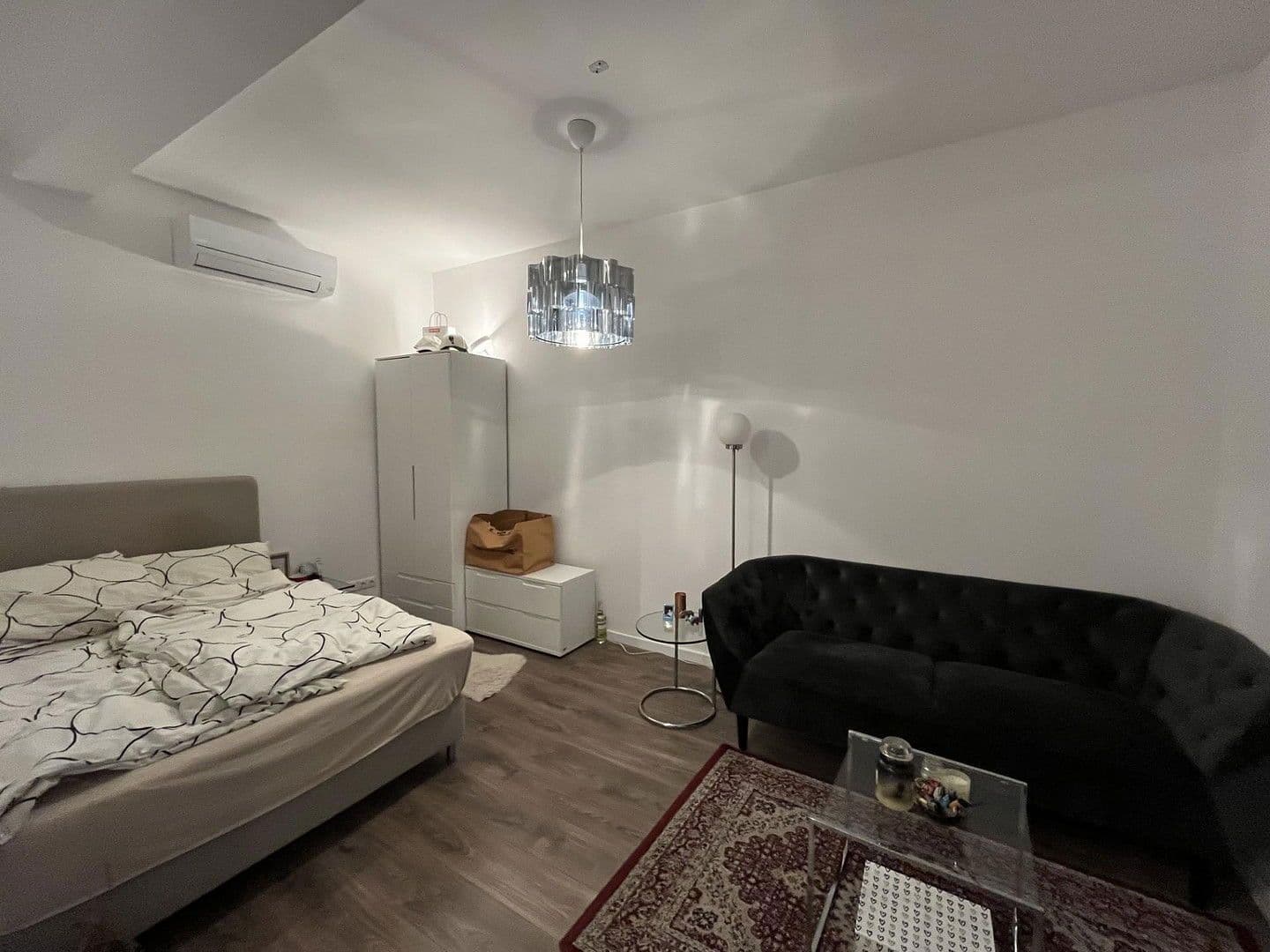 Pronájem bytu 1+1 34 m², Kölner Strasse 1, Leverkusen, Severní Porýní-Vestfálsko Pronájem bytu 1+1 34 m², Kölner Strasse 1, Leverkusen, Severní Porýní-Vestfálsko