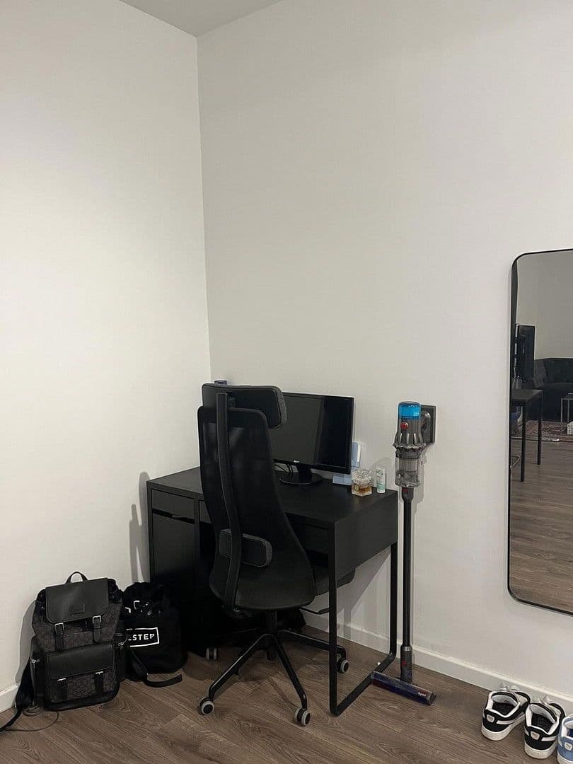 Pronájem bytu 1+1 34 m², Kölner Strasse 1, Leverkusen, Severní Porýní-Vestfálsko Pronájem bytu 1+1 34 m², Kölner Strasse 1, Leverkusen, Severní Porýní-Vestfálsko