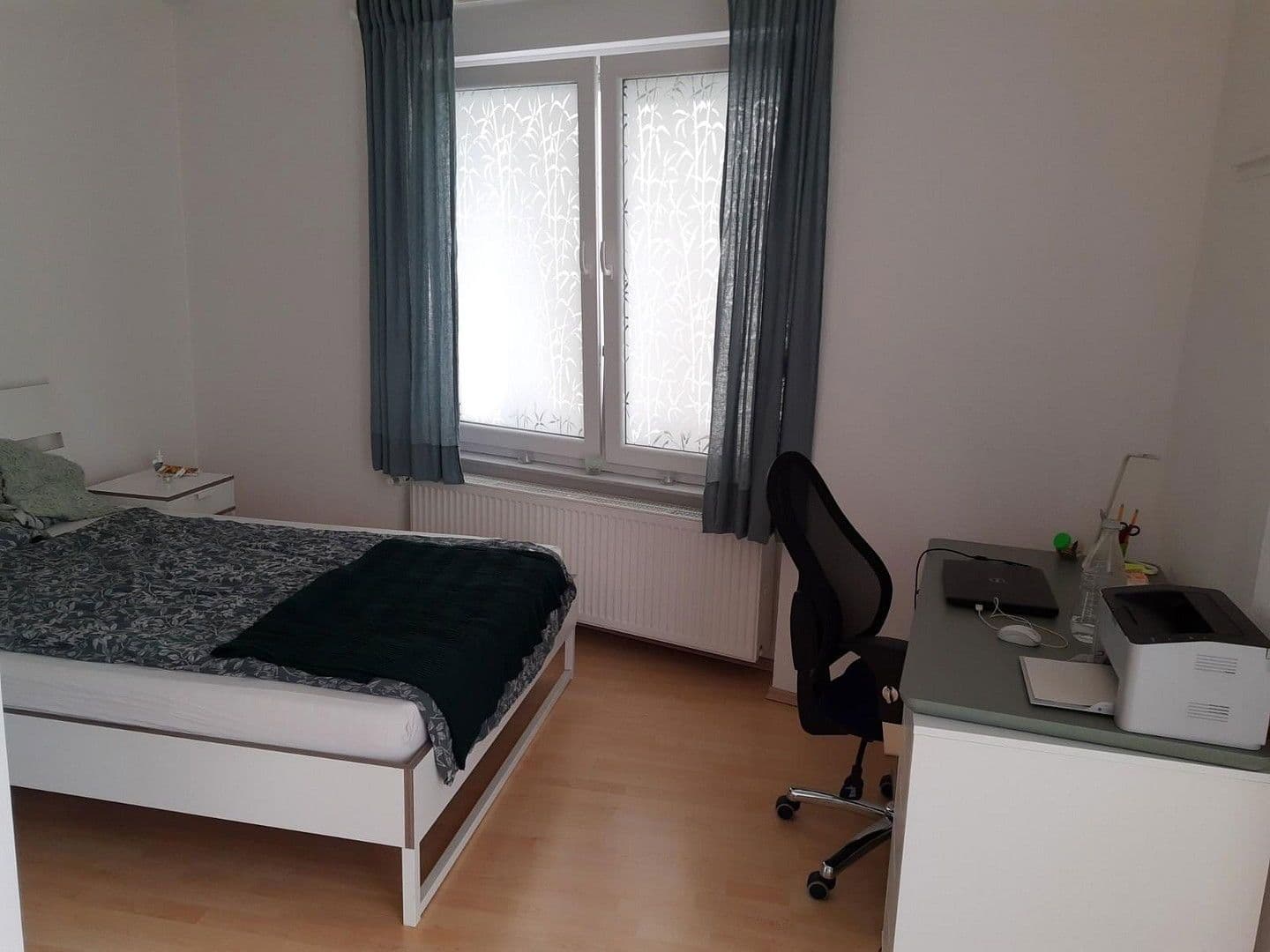 Pronájem bytu 1+1 33 m², Landau, Porýní-Falc Pronájem bytu 1+1 33 m², Landau, Porýní-Falc