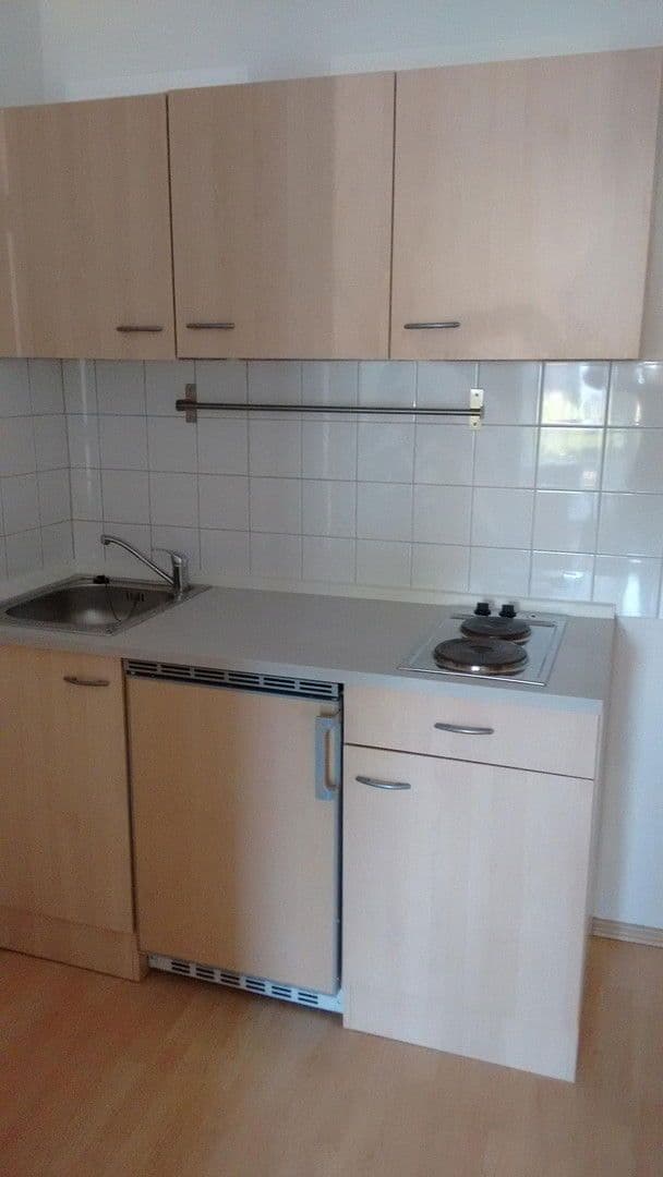 Pronájem bytu 1+1 33 m², Landau, Porýní-Falc Pronájem bytu 1+1 33 m², Landau, Porýní-Falc